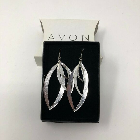 Avon Teardrop Earrings Textured Fashion Silvertone Wire Pierced Dangle 3" - Picture 1 of 4